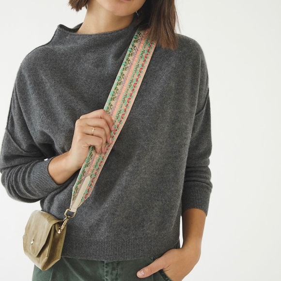 Anthropologie Sweaters - Anthropologie Cashmere Mock Neck Sweater